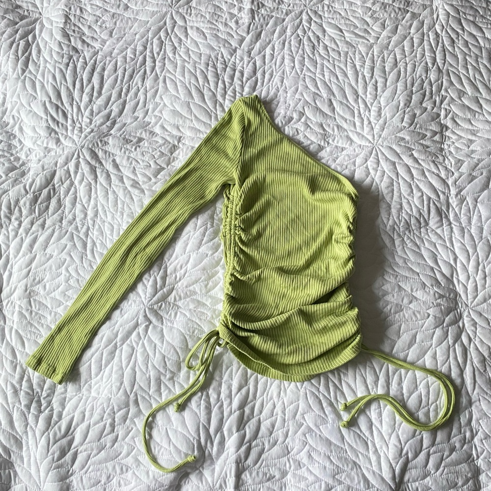 ARITZIA WILFRED One-Shoulder Green Top - Picture 2 of 7